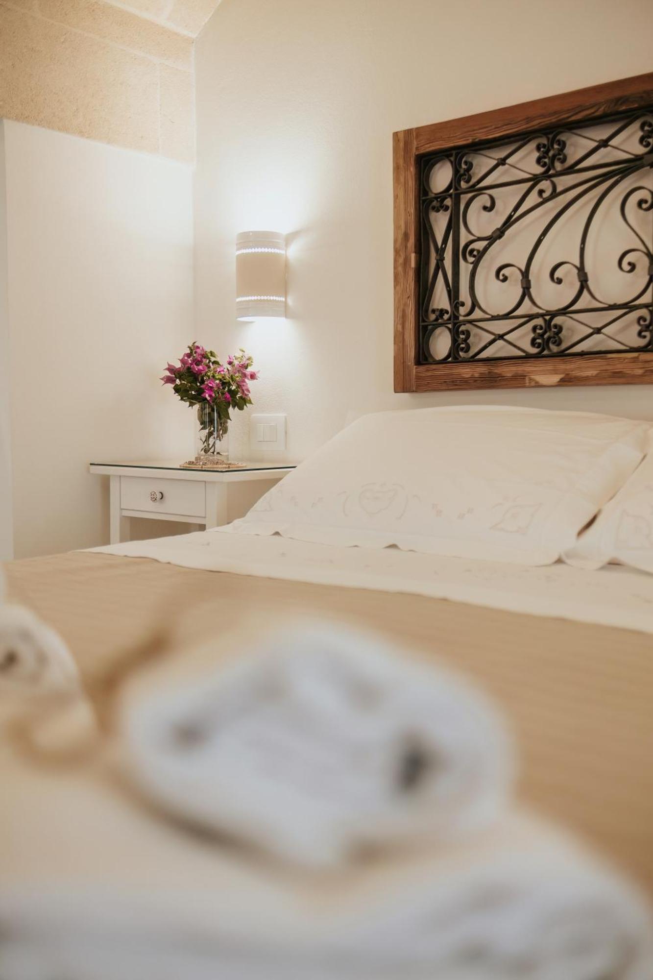 Le Maioliche - Apulian B&B Grottaglie Kültér fotó